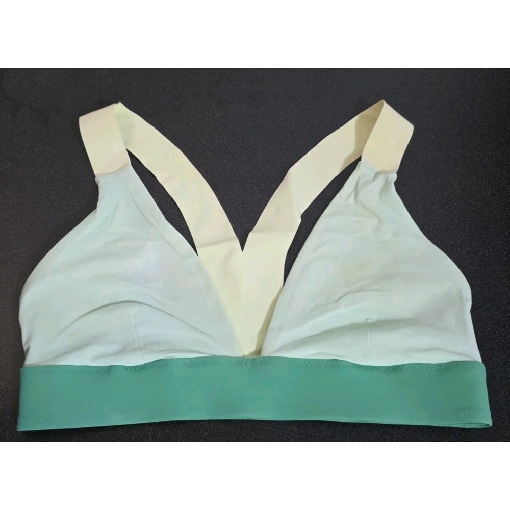 Lululemon Sandy Savasana Top Sport 4 Yellow Green Surfing Swim Beach Racerback - Picture 2 of 5
